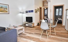 Giorgos House